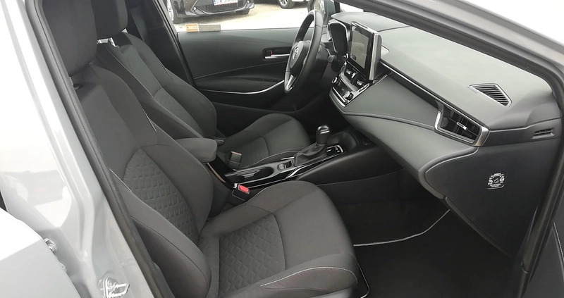 Toyota Corolla cena 99800 przebieg: 66000, rok produkcji 2022 z Kłodzko małe 326